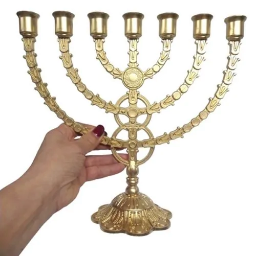 Candelabro Menorah Dourado Grande - Loja Irmãs em Cristo Atacado de Artigos Religiosos